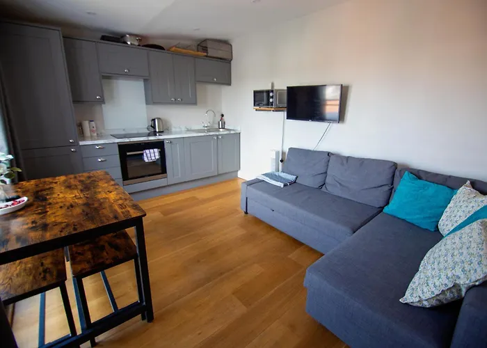 City View Apartment